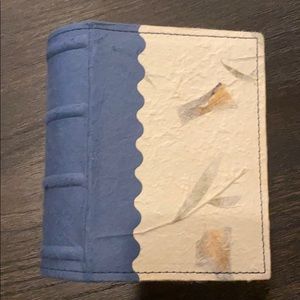 3/$20 - New linen picture holder book 50 slots